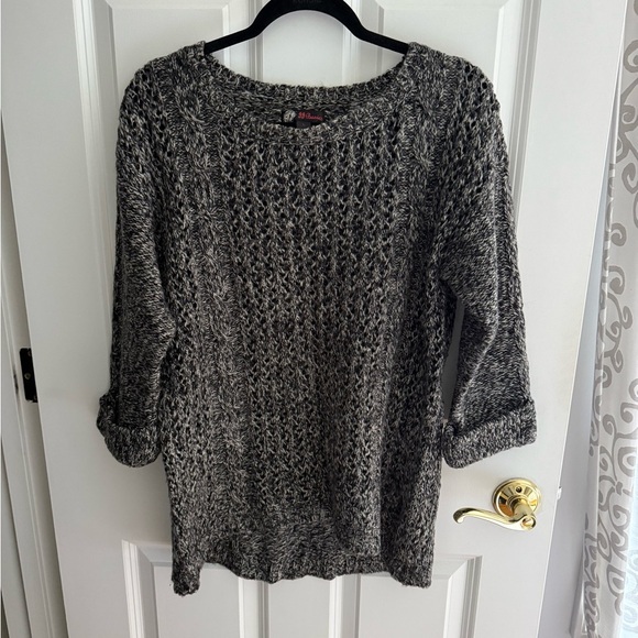 J J Basics Women's Gray Knit Sweater - Picture 2 of 5